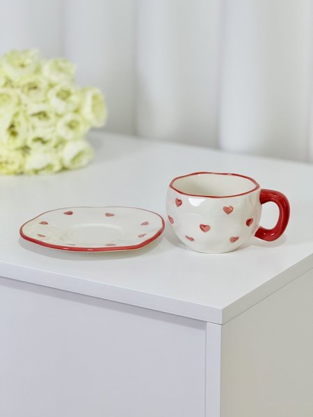 كوب هاند ميد قلوب حب