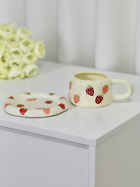 كوب هاند ميد فراولة