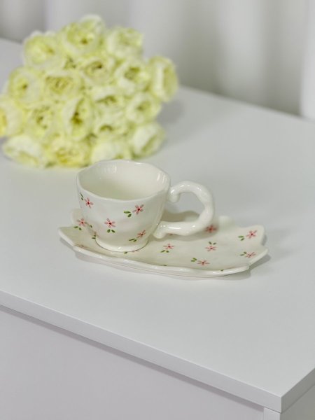 كوب هاند ميد مع صحن طويل