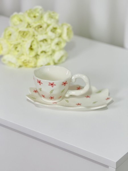 كوب هاند ميد مع صحن طويل