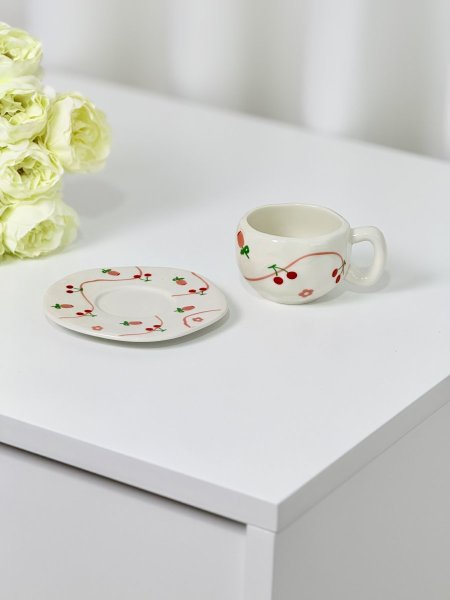 فنجان قهوة هاند ميد