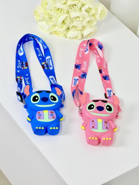 شناتي أطفال ستيش وأنجل