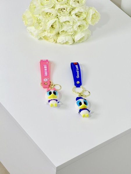 ميداليات بطة وبطوط