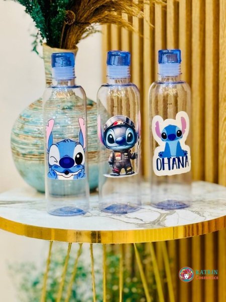 مطرة بلاستيك شفاف أزرق