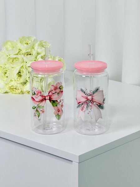 كوب اسطوانة بلاستيك ببيونة