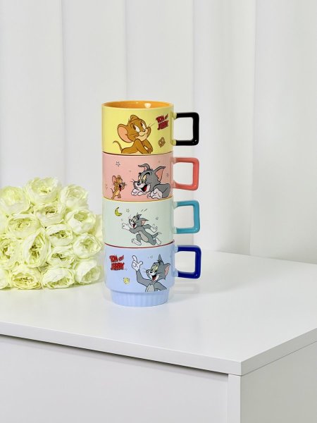 أكواب دزني توم وجيري