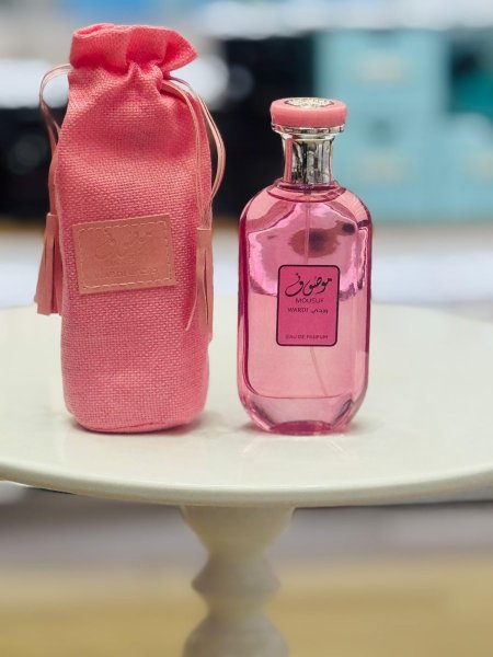 عطر موصوف