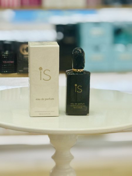 عطر iS الأسود ستاتي