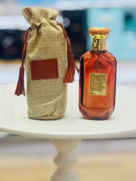 عطر موصوف