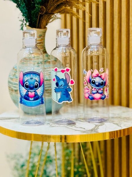 مطرة بلاستيك شفاف