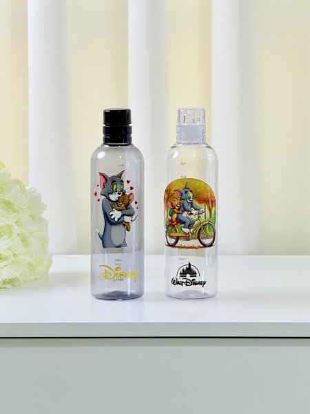 مطرات شفاف توم وجيري